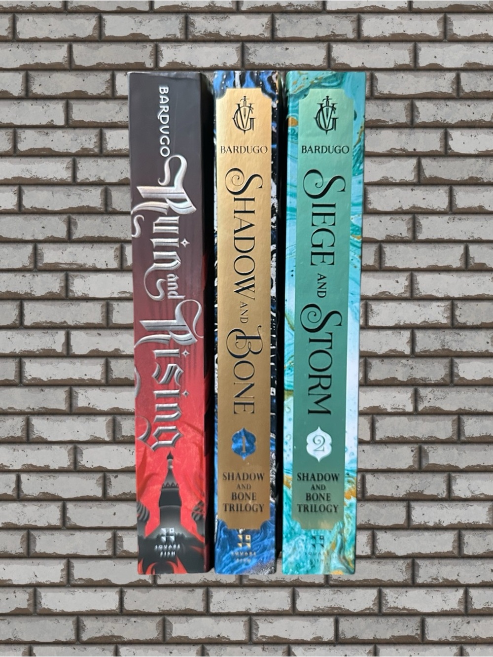 The Shadow and Bone Trilogy Paperback Book Set Leigh Bardugo
